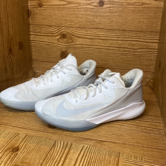 Nike 2020 Precision 4 'White Ice' men US 13 in EUC lots of sole life ๐ฝ๐ฏ๐ฅ๐ฅโค๏ธ - Picture 3 of 11